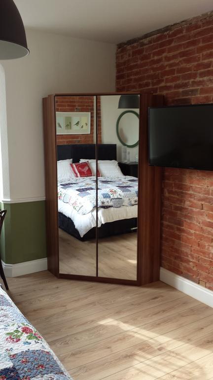 The Railway Inn Westerfield Habitación foto